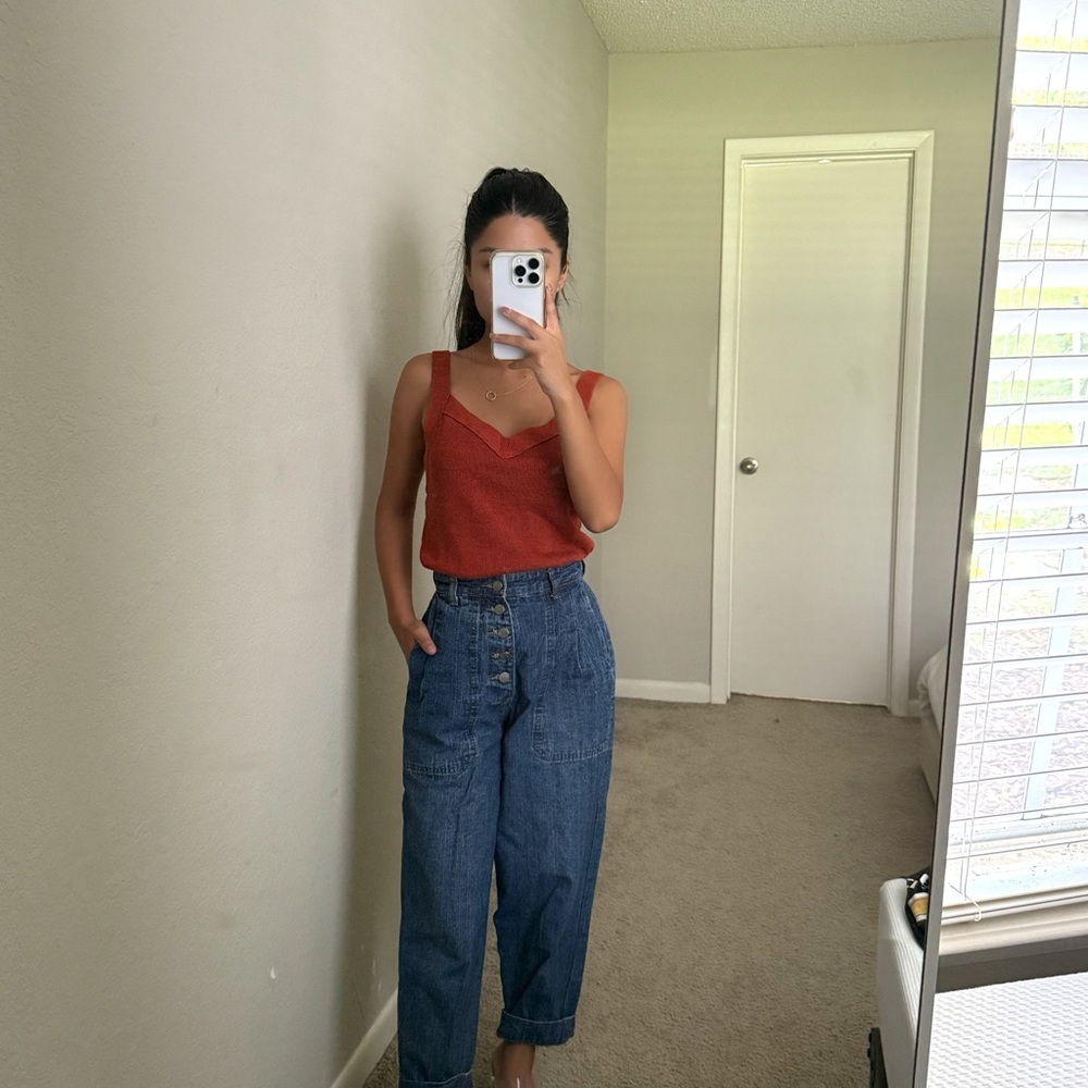 Banana Republic sweater tank – Rust Red